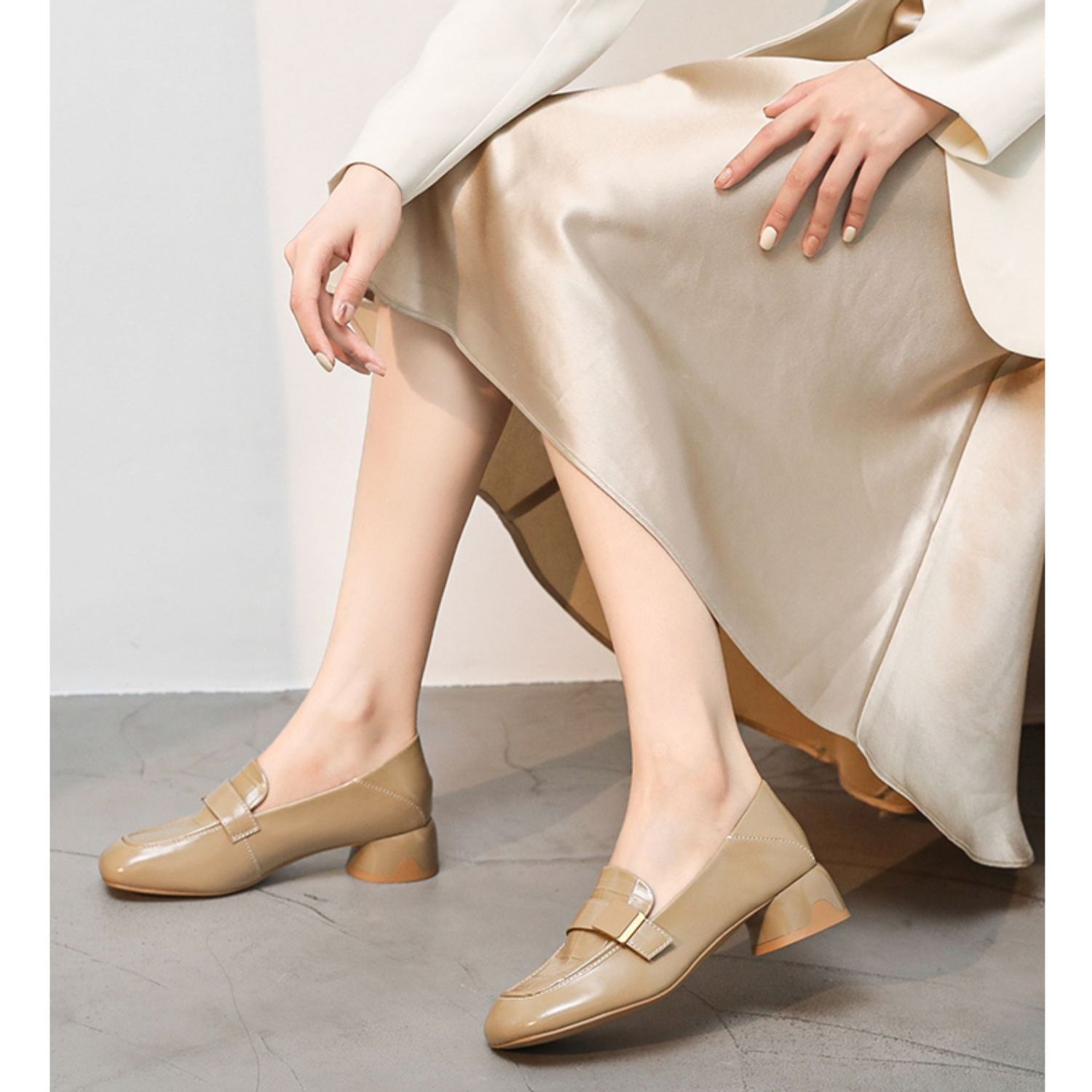 Shop (W) EXULL YiSiQ Kulit Mules 4.0cm 'Apricot Buckle' Sepatu Wanita 12I7101681