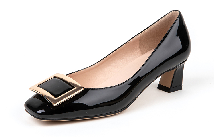 Lookbook (W) Exull YiSiQ PU 'Chunky Heel Hitam' 12I5009160