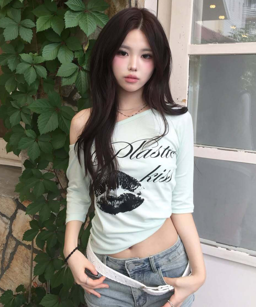 (Women) FANCY CLUB Plastic Kiss One-Shoulder Top (Mint) F26QB051 F26QB051MT