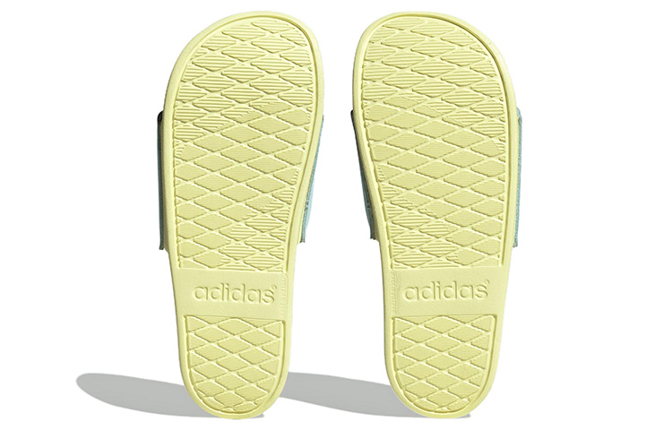 Details for （女款）FARM Rio x adidas Adilette舒適拖鞋「花卉」HQ8848