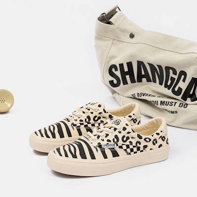 (Women) Feiyue Canvas Low 'Classic Comfort' DF/2408 Lookbook (Women) Feiyue Canvas Low 'Classic Comfort' DF/2408
