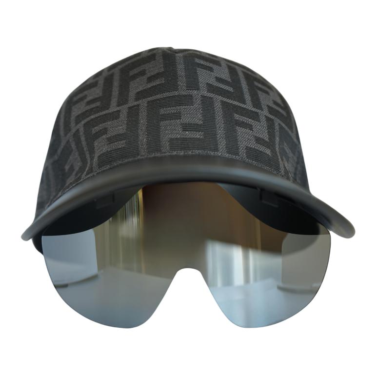 Shop (W) Gorra de Béisbol FENDI Negra de Acetato Estampado. FE40022U01C
