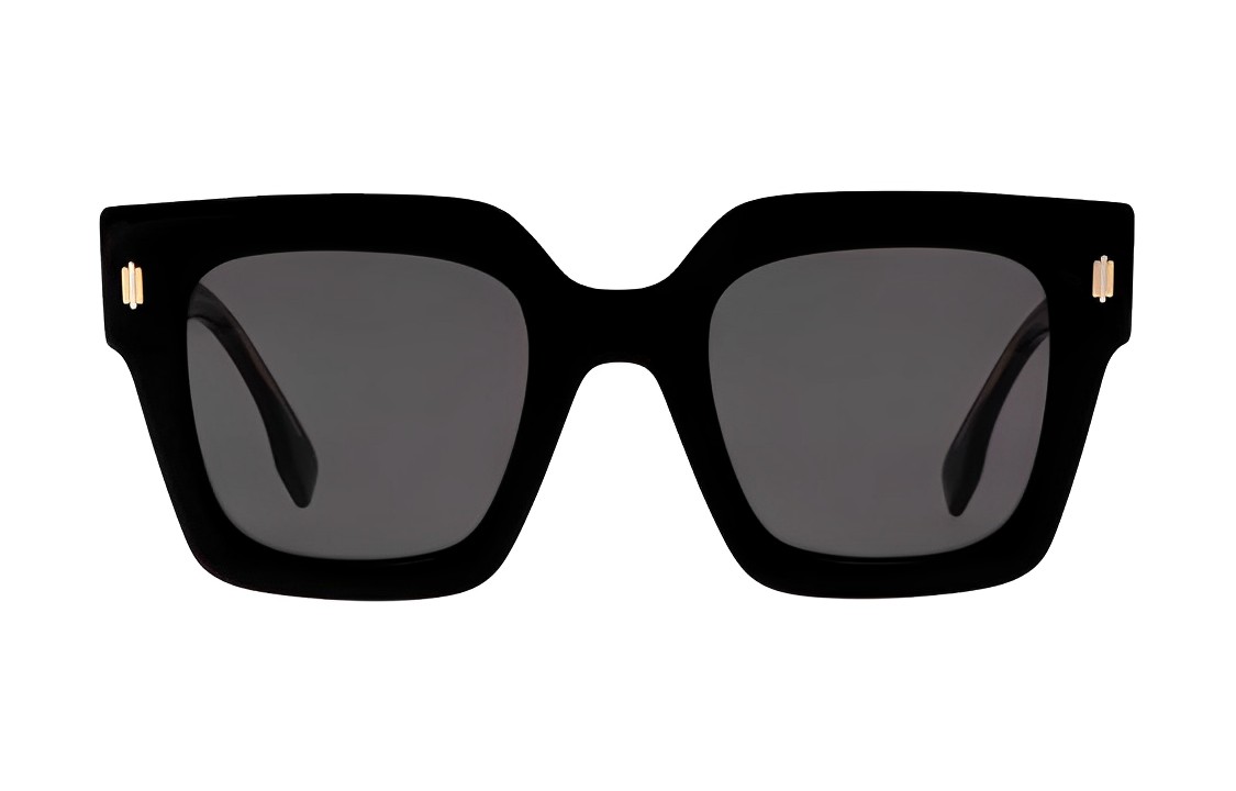 Lookbook (W) FENDI 黑色方形太陽眼鏡，雕刻品牌標誌鏡腳。 FE40101I01A