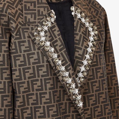 (W) 펜디 브라운 모노그램 프린트 긴소매 재킷. FJ7461A5W3F118W Shop (W) 펜디 브라운 모노그램 프린트 긴소매 재킷. FJ7461A5W3F118W