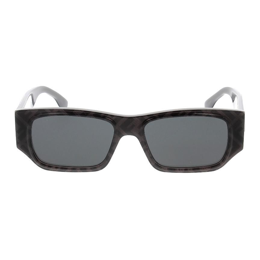 Lookbook (W) FENDI 棕色矩形太陽眼鏡附標誌鏡腿。 FE40144I