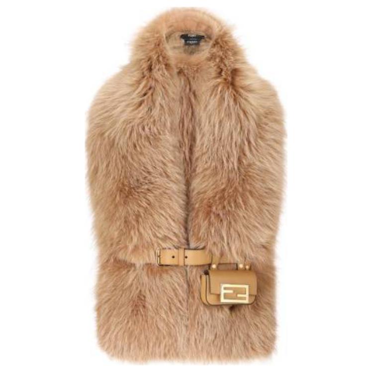 (Women) FENDI  Brown Scarf with Fox Fur and Solid Design. FNG549ASTJF0F9J