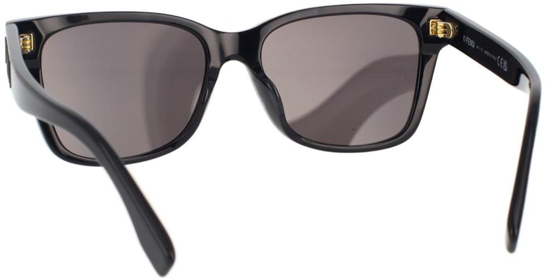 (W) FENDI 經典標誌方形太陽眼鏡 - 時尚百搭款式。 FE40046U5401A Details for (W) FENDI 經典標誌方形太陽眼鏡 - 時尚百搭款式。 FE40046U5401A