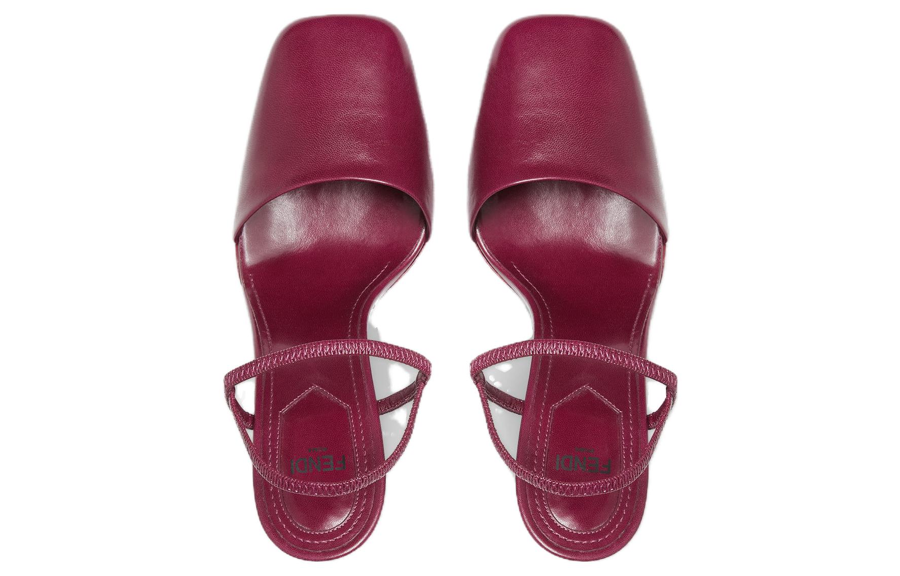 Lookbook (W) Fendi ''Elegante Eenvoud'' Block-Heel Pumps ''Rood'' 8J8492AQZ1F1MTW