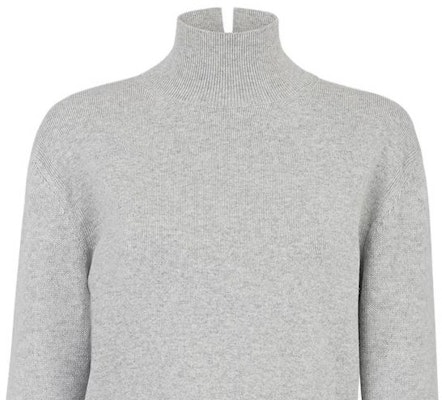 (Women) FENDI High-Neck Sweater with Logo Letter Print in Gray. FZX934ANJJF0TAZ Sizing (Women) FENDI High-Neck Sweater with Logo Letter Print in Gray. FZX934ANJJF0TAZ