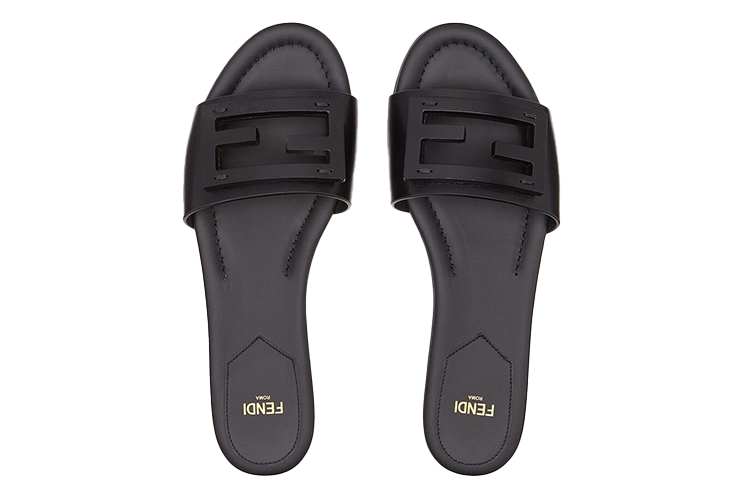 Shop (W) Fendi por Marc Jacobs Baguette Sandalias de Cuero Negro 8R8136AE7TF0ABB