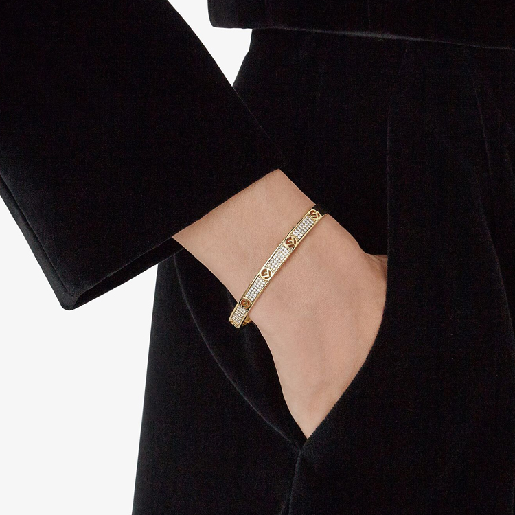 Shop (W) 芬迪F is Fendi金色字母标志手链 女款 8AG9286DMF089U