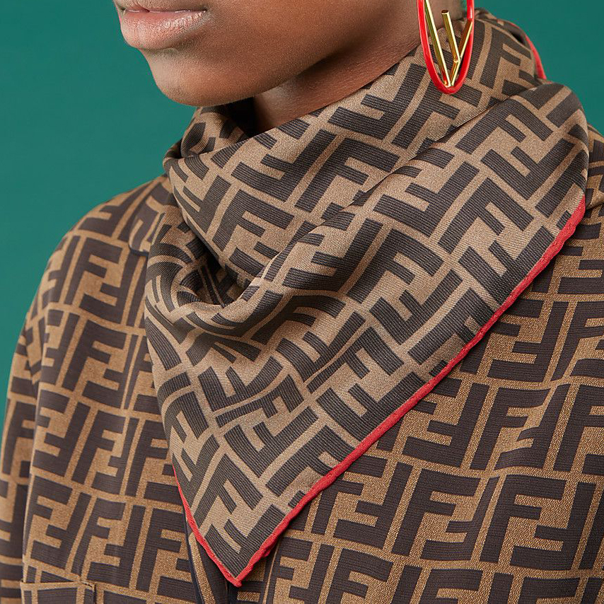 (Women) FENDI FF Print Silk Scarf with Red Border FXT103A6DOF0TZ5 圖 4