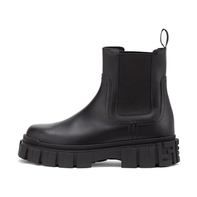 (W) Fendi Force 'Black'