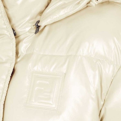 (W) FENDI FW22 珍珠白连帽拉链羽绒夹克 FAN094AK85F1IHA Details for (W) FENDI FW22 珍珠白连帽拉链羽绒夹克 FAN094AK85F1IHA