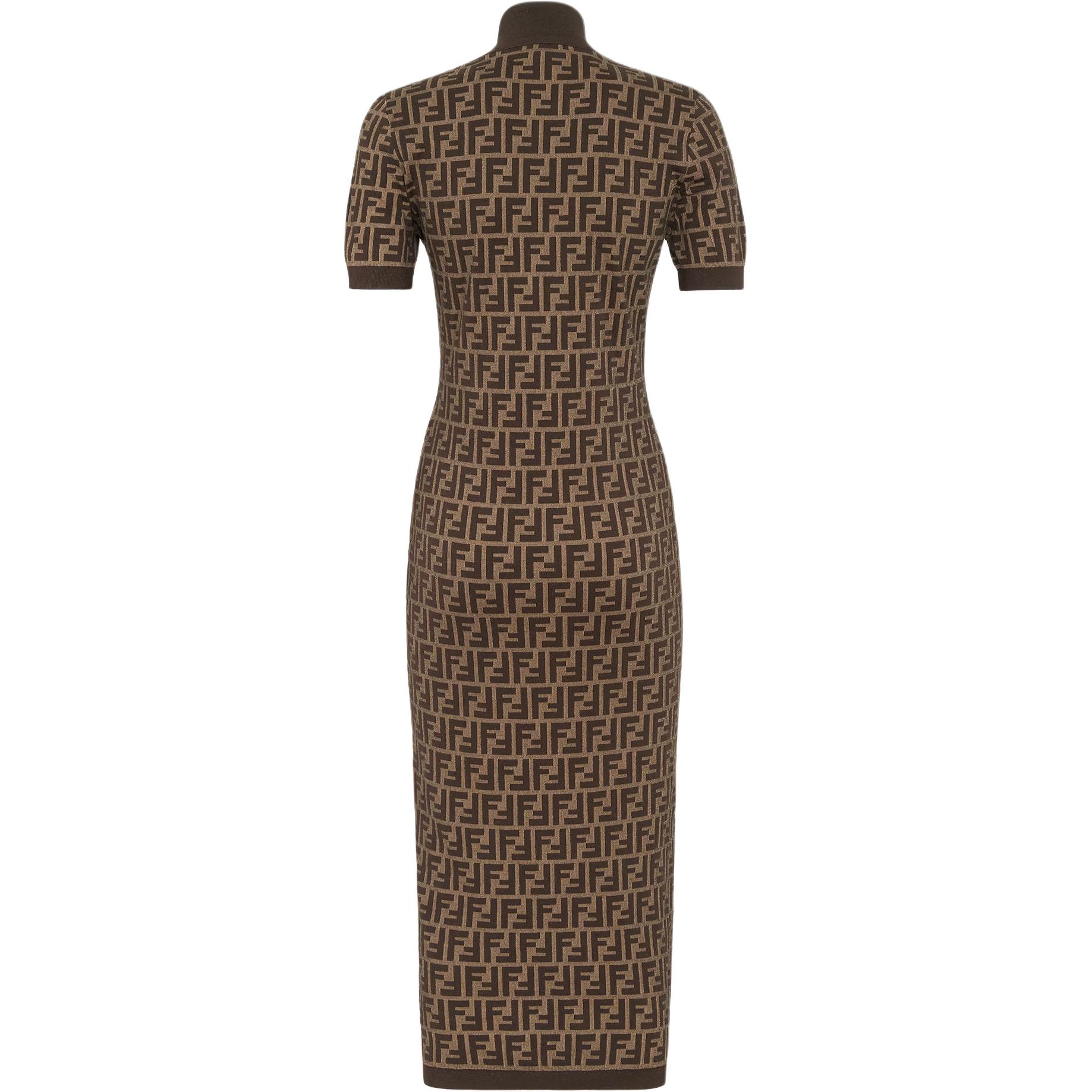 Lookbook (W) 芬迪 FW24 棕色标志高领修身针织连衣裙中长款。 FZDC84ASJTF0GGE