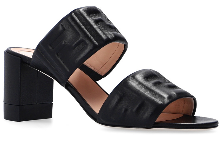 Lookbook (W) Fendi Mule in Pelle Tacco Largo Peep-Toe ''Moda Nera'' 8R8127ABOHF0ABB