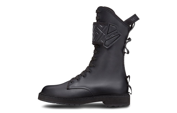 (Women) Fendi Leather Lace-Up Boot 'Black' 8T8067-AD8O-F1OS5