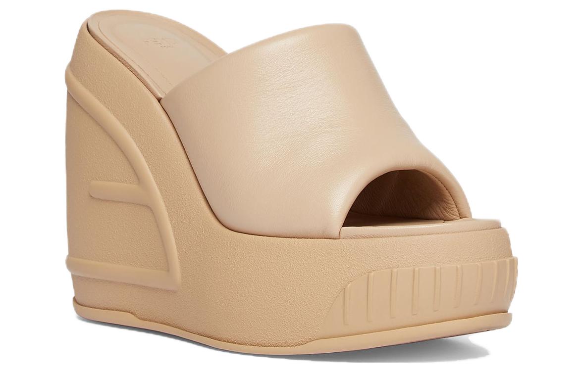 Lookbook (W) 펜디 핑크 청키 힐 가죽 뮬 8R8405NBAF1KCU