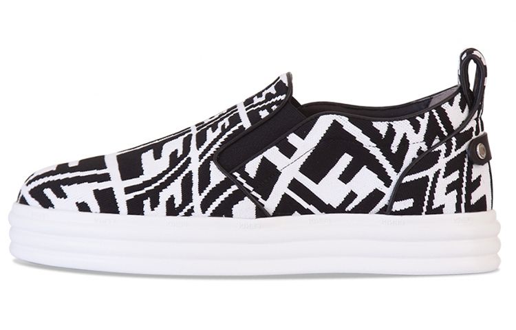 (W) Fendi Low-Top Sneaker 'Black White'