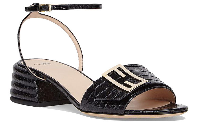 Lookbook (W) Fendi Promenade ''Sandali Neri a Tacco Alto con Cinturino Largo'' 8X7091TC3F0QA1