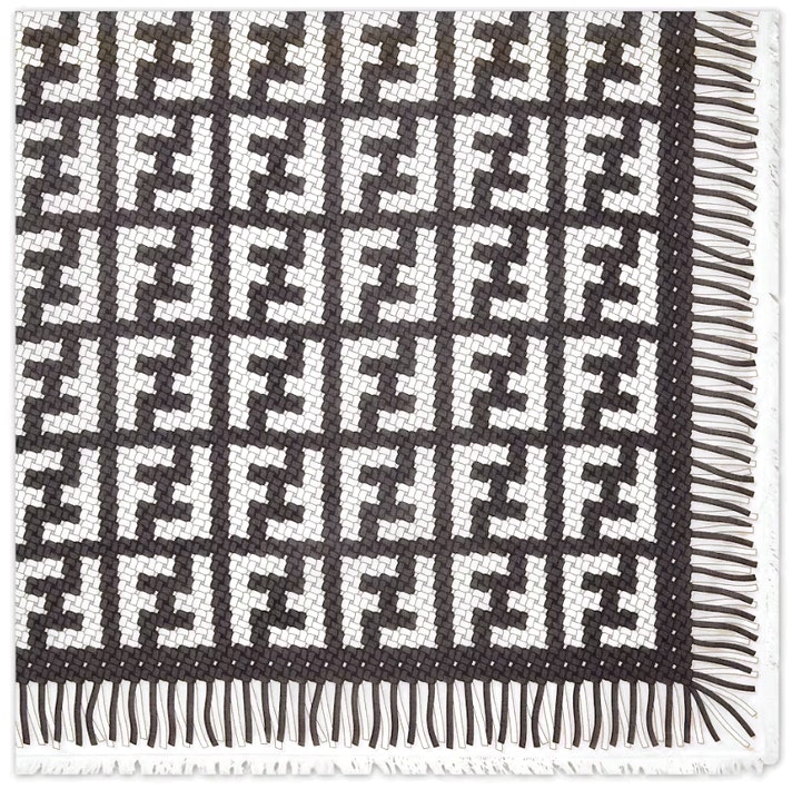 women-fendi-soft-and-stylish-scarf-shawl-black-white-fxt-069-ao-40-f0-qa-1