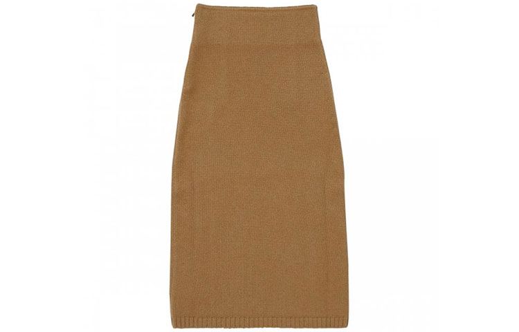 (Women) FENDI Solid Color Knit Midi Skirt in Khaki. FZQ642AHE6F1ENR