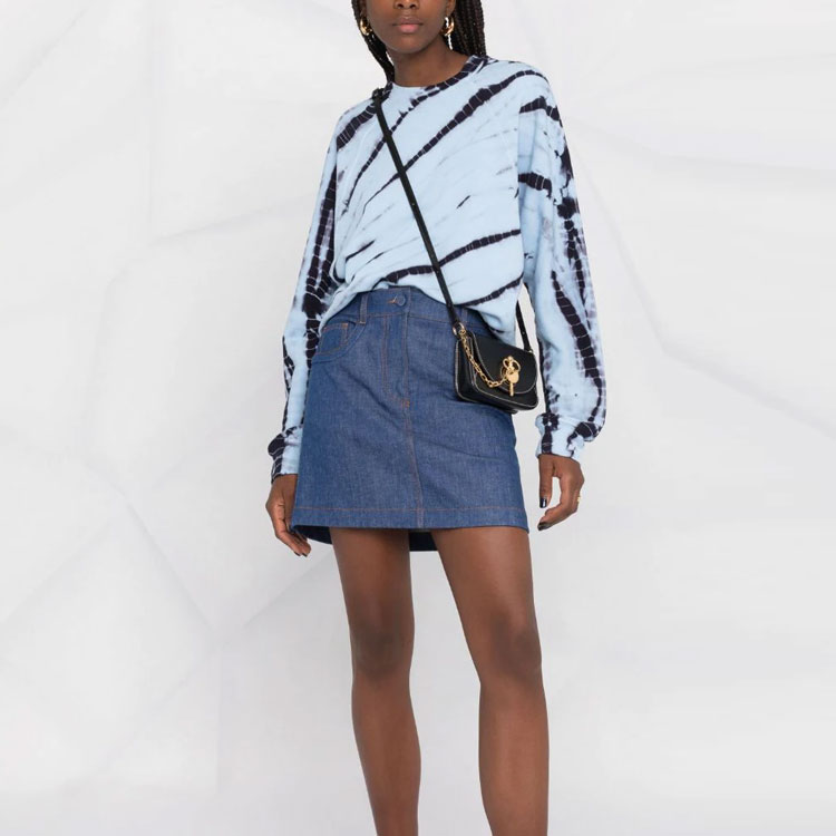 Lookbook (W) FENDI Falda Azul Línea A Logo en Relieve Denim Mujer SS21 FLQ540AF73F0HUY