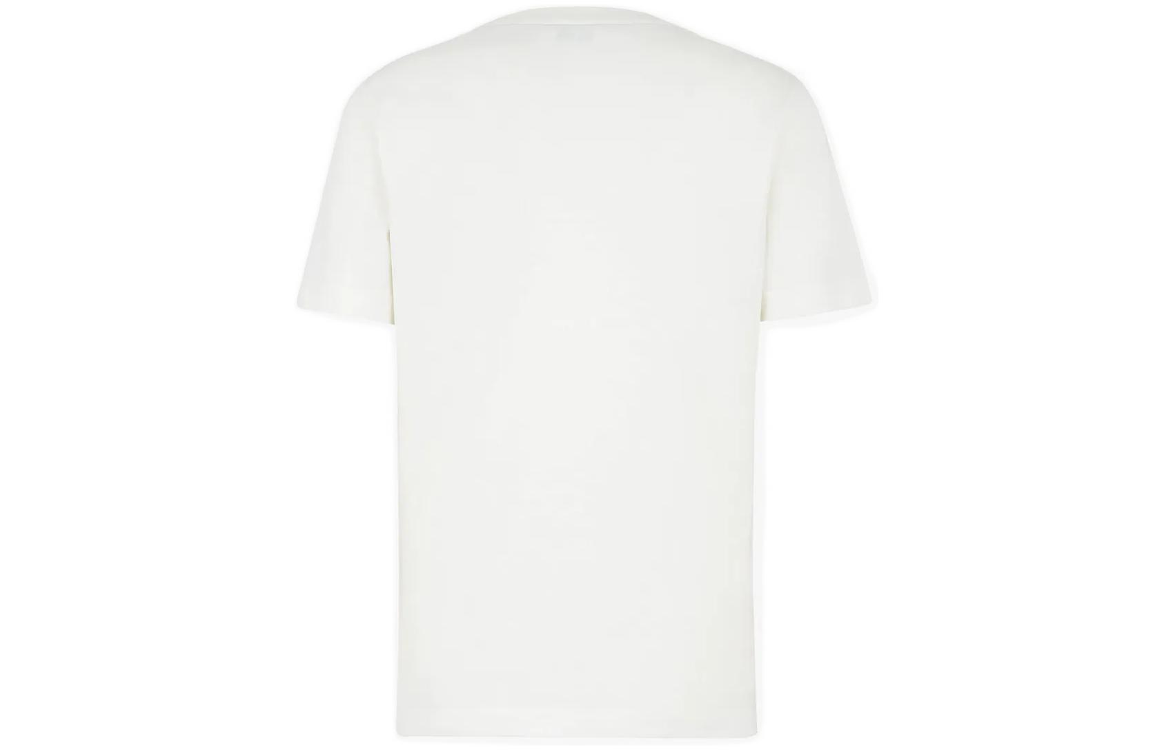 Lookbook (W) 펜디 SS22 화이트 로고 프린트 크루넥 캐주얼 티셔츠. FS7254AJXGF0ZNM