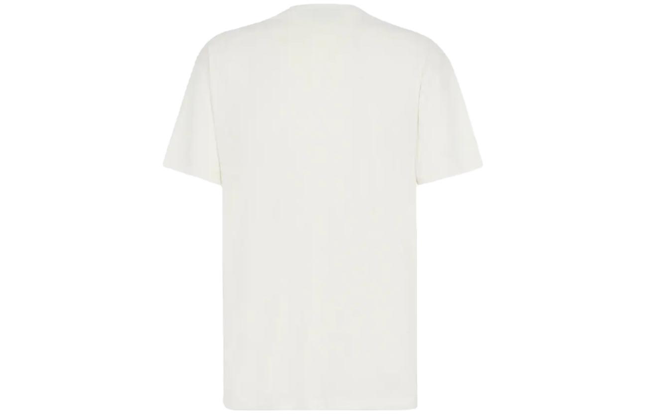 Lookbook (W) 펜디 SS23 화이트 로고 레터 프린트 반팔 티셔츠. FS9599AQ9AF1M2A