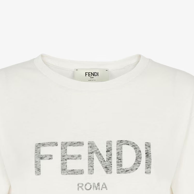 Details for (W) 펜디 SS23 화이트 로고 레터 프린트 반팔 티셔츠. FS9599AQ9AF1M2A