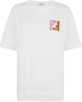 (Women) FENDI SS23 Exclusive Logo Print Crewneck White Short Sleeve T-Shirt for Women. FS7965AQ9KF0ZNM (Women) FENDI SS23 Exclusive Logo Print Crewneck White Short Sleeve T-Shirt for Women. FS7965AQ9KF0ZNM