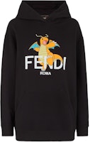 (W) FENDI x Pokémon Baju Lengan Panjang Cetak Logo SS24. FS9627AQFYF0GME Sizing (W) FENDI x Pokémon Baju Lengan Panjang Cetak Logo SS24. FS9627AQFYF0GME