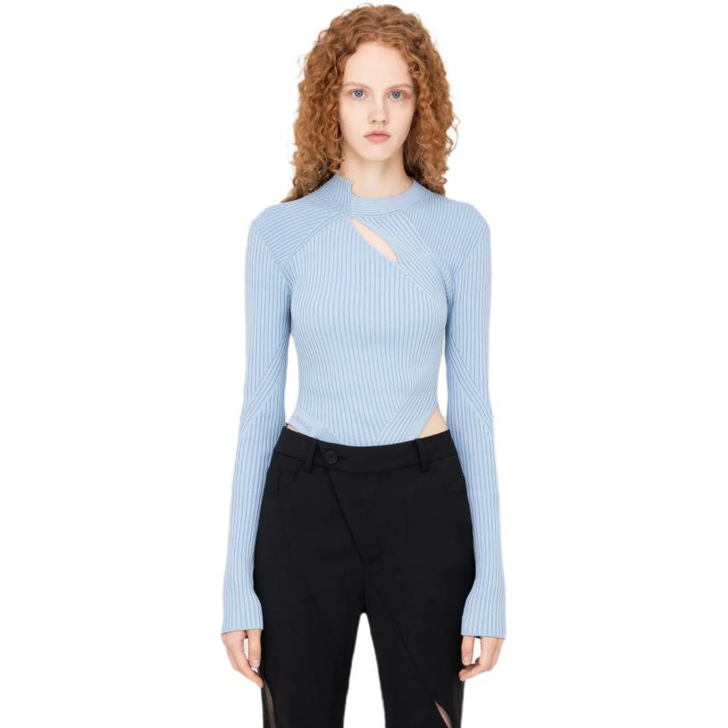 Lookbook (W) FENG CHEN WANG Suéter Azul Tejido de Manga Larga. FWS15KT06