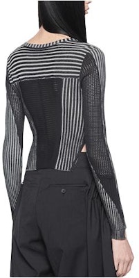 (W) Feng Chen Wang SS22 Top de Punto Negro Slim-Fit con Rayas y Cuello Redondo. FWS13KT03 Lookbook (W) Feng Chen Wang SS22 Top de Punto Negro Slim-Fit con Rayas y Cuello Redondo. FWS13KT03