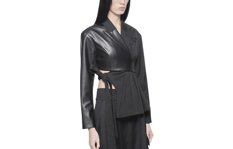 Shop (W) FENG CHEN WANG SS22 Chaqueta Negra Fruncida con Solapa y Detalles de Correa. FWS13JK13