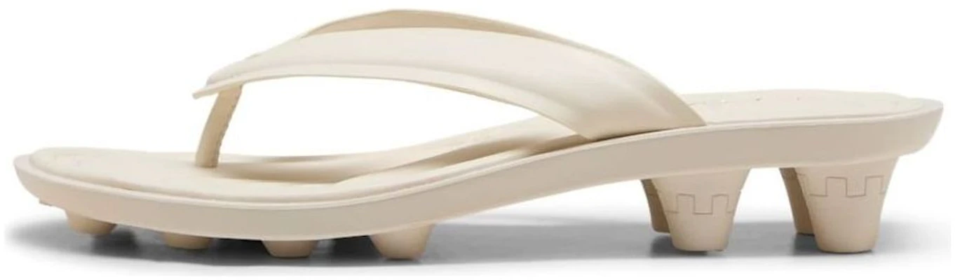 (W) Fenty x Puma Cat Cleat Sandal ''Alpine Snow Gold'' Wanita Edisi Terhad. 404770-01 Buy (W) Fenty x Puma Cat Cleat Sandal ''Alpine Snow Gold'' Wanita Edisi Terhad. 404770-01