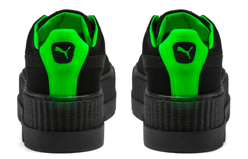 Shop （女士）Fenty x Puma 厚底松糕波鞋「黑色」 367681-03