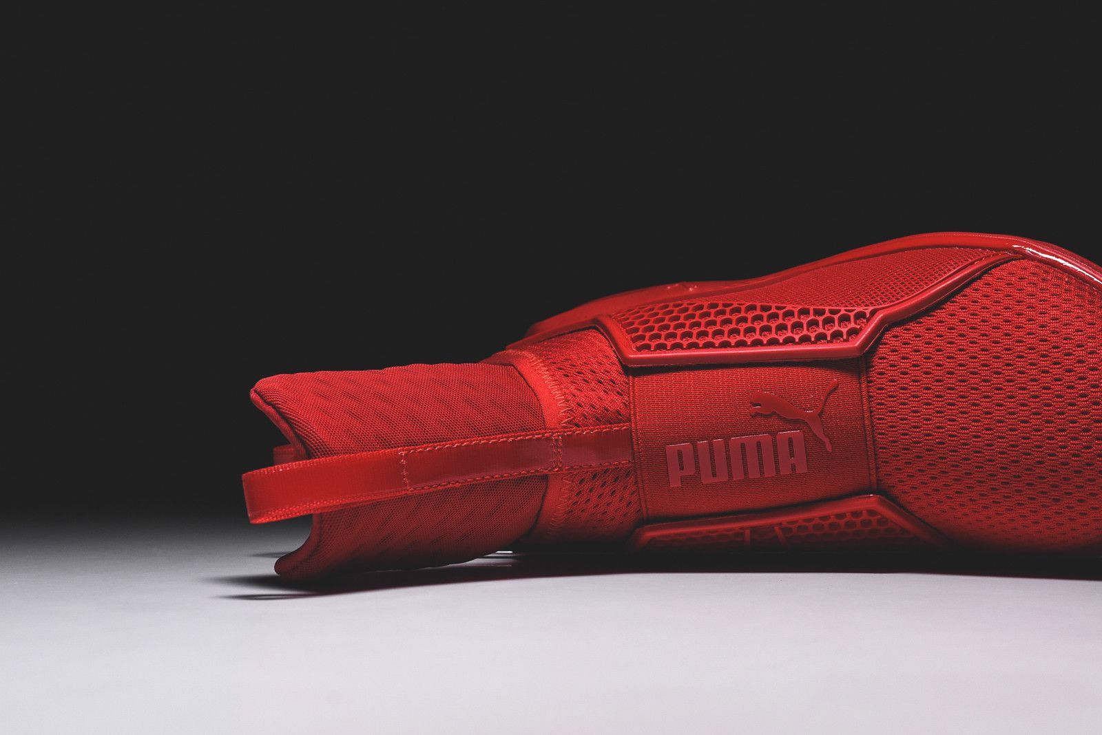 Purchase （女）Fenty x Puma 訓練鞋「紅色」 189695-03