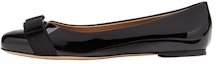Buy (W) FERRAGAMO Kasut Flat Balerina 'Kulit Berkilat Hitam' 574556