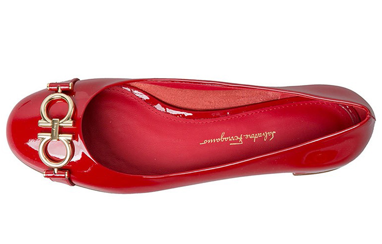 Purchase (W) FERRAGAMO Ballerines ''Rouge Profond'' 0704744