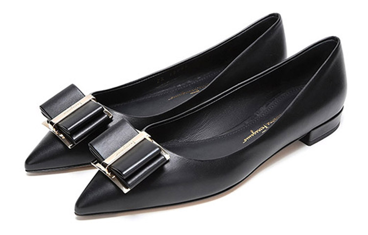 Lookbook (W) FERRAGAMO Bailarinas 'Double Bow Black' 01P335-704646