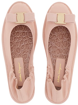 (W) FERRAGAMO Kasut Rata Ballet 'Kulit Merah Jambu' 01D973-756656 Lookbook (W) FERRAGAMO Kasut Rata Ballet 'Kulit Merah Jambu' 01D973-756656