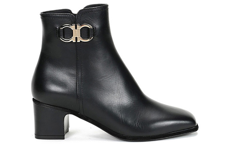 Order (W) Stivale FERRAGAMO Cassaro ''Gancini Nero'' 01P790-732958