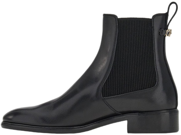 women-ferragamo-chelsea-boot-black-calfskin-01-e515-757877