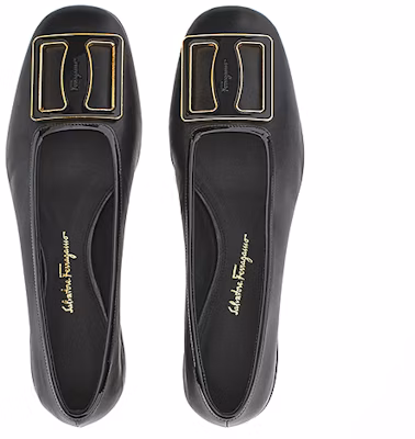 (W) FERRAGAMO 'Kasur Hitam' Flat Ballet Gesper Tebal 01C725?748712 Lookbook (W) FERRAGAMO 'Kasur Hitam' Flat Ballet Gesper Tebal 01C725?748712