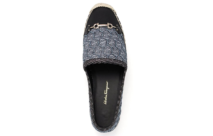 Shop Ferragamo 菲拉格慕 經典logo絎縫厚底草編鞋 女款 黑藍色
