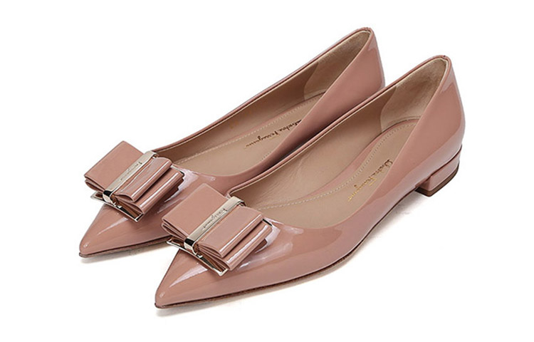 Lookbook (W) FERRAGAMO Doble Lazo Plano 'Rosa Claro' 01P335-704660