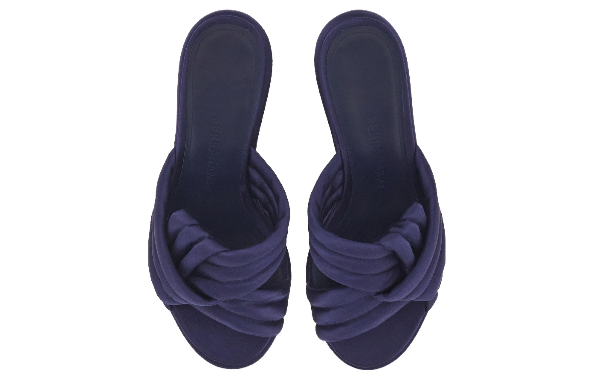 Lookbook FERRAGAMO菲拉格慕 編織布料 套著厚底高跟 一字拖鞋 10.5cm 女款 藍色