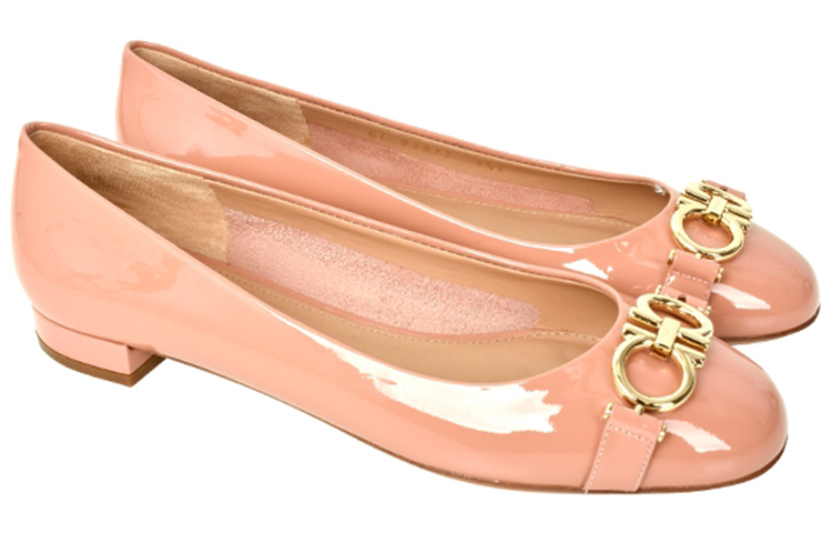 (W) FERRAGAMO Gancini 'Nude Patent Ballet Flats' 圖 3