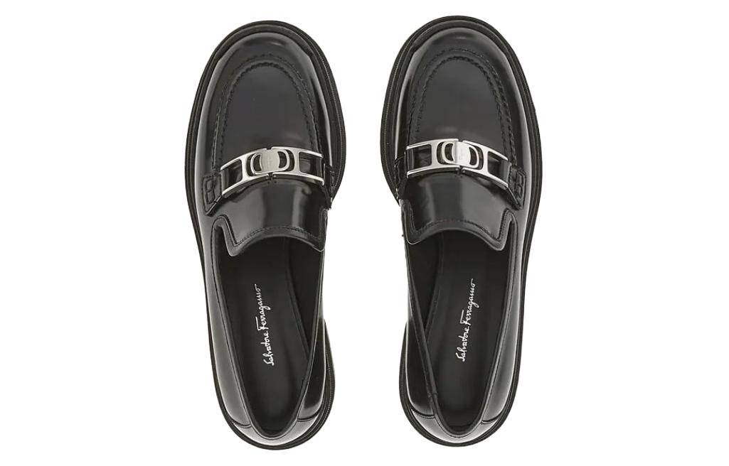 (W) FERRAGAMO Gancini Loafer 'Black Leather' 圖 3